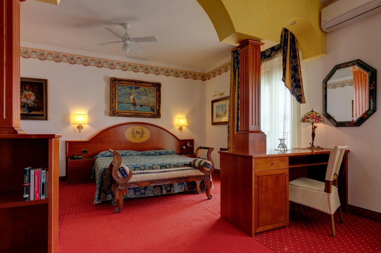 Hotel Napoleon Lido di Jesolo Eksteriør bilde