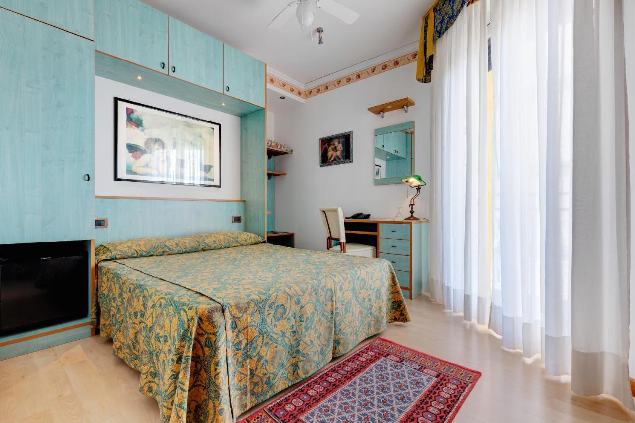 Hotel Napoleon Lido di Jesolo Eksteriør bilde
