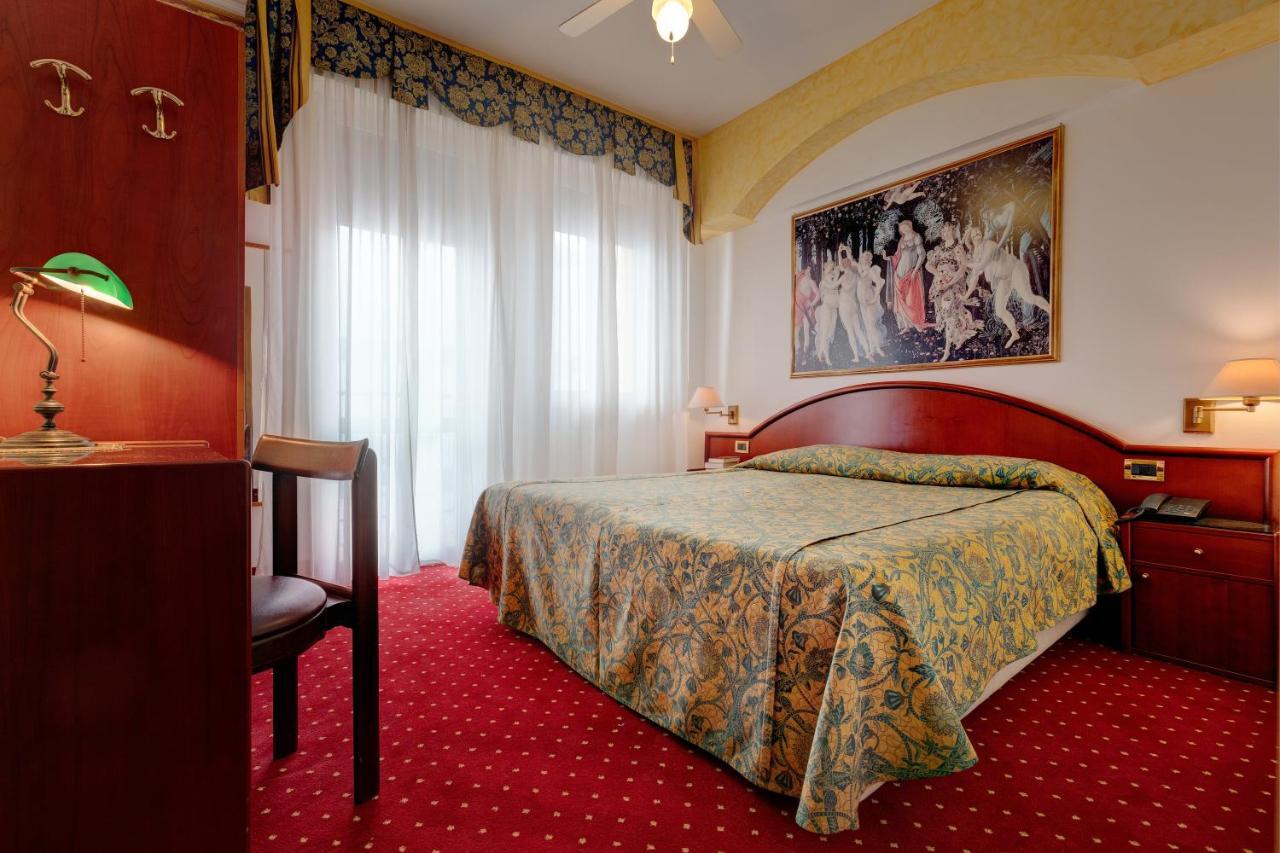 Hotel Napoleon Lido di Jesolo Eksteriør bilde
